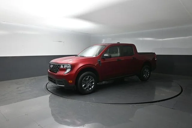 New 2026 Ruby Red Metallic Tinted Clearcoat Ford XLT image 4