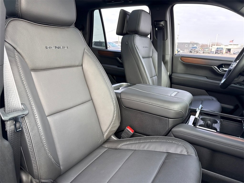 2026 GMC YUKON - Image 39
