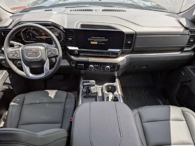 New 2026 Onyx Black GMC Elevation image 15