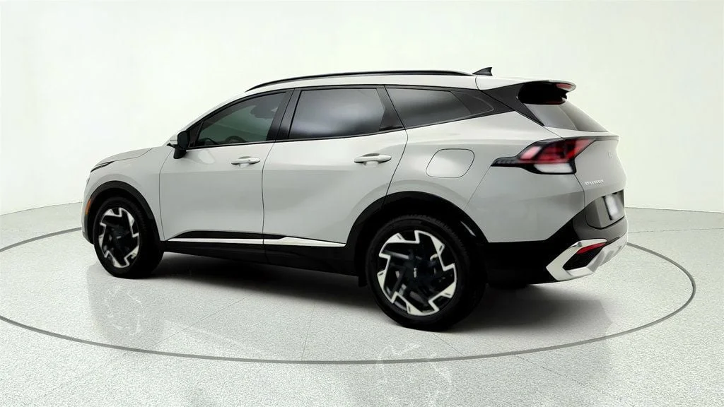 Used 2025 Wolf Gray Kia SX-Prestige FWD image 7