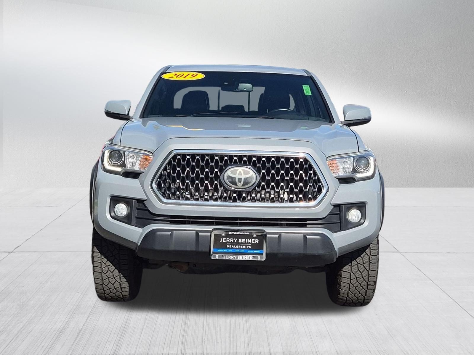 Used 2019 Cement Toyota TRD Off Road image 8