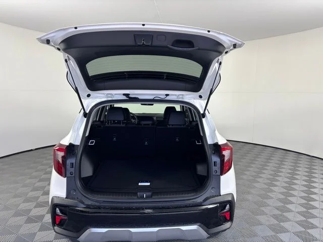 New 2026 White Kia S image 31