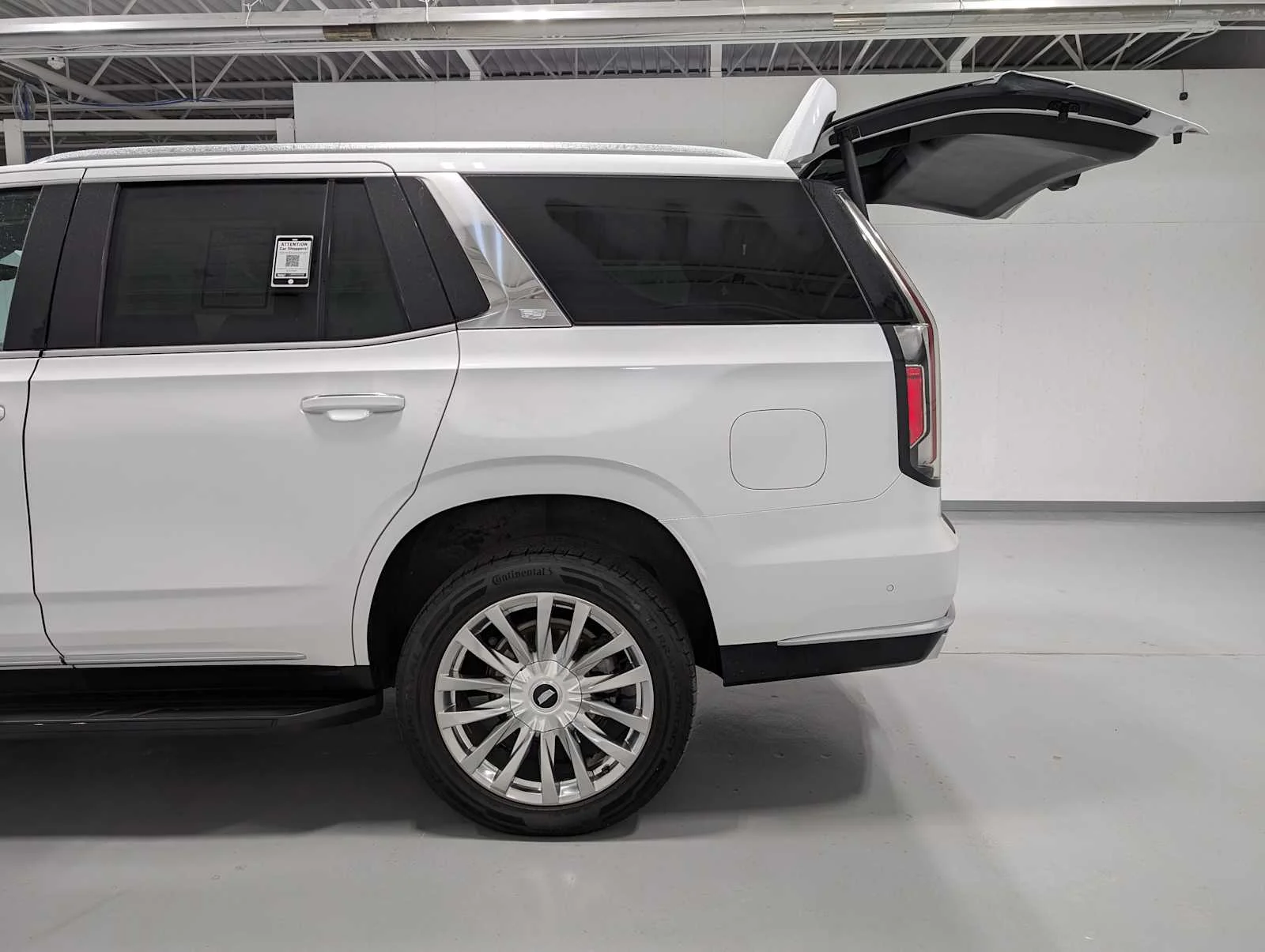 Used 2023 Crystal White Tricoat Cadillac 4WD Premium Luxury image 11