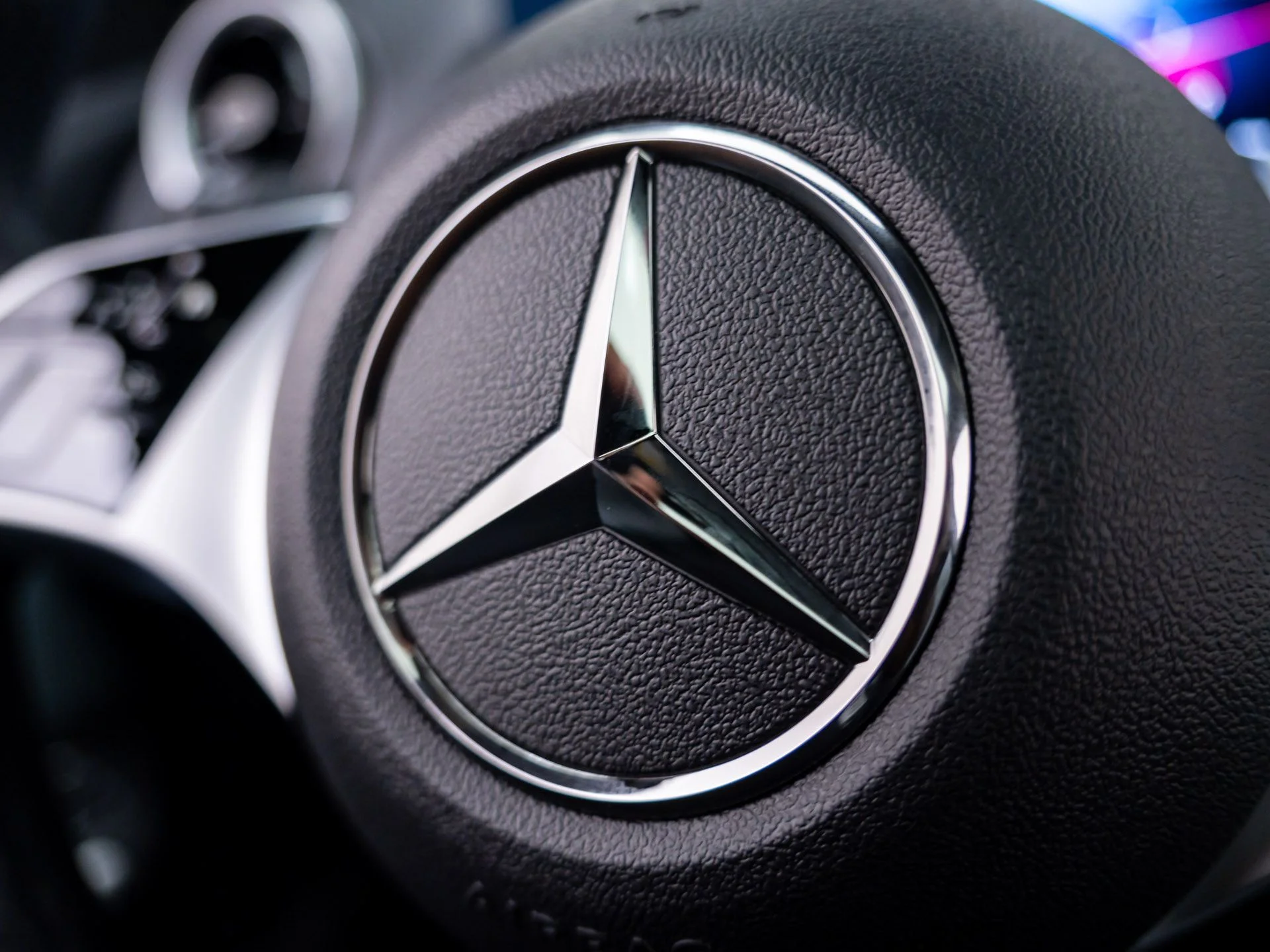 New 2026 Blue Mercedes-Benz GLB 250 image 25