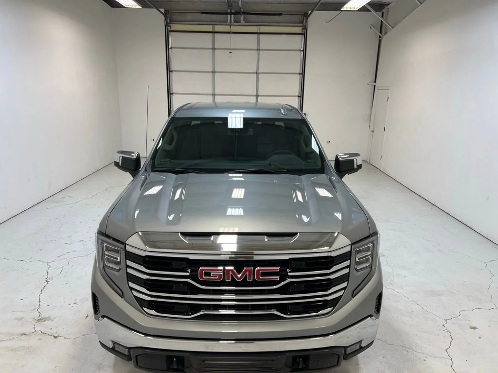 New 2026 Sterling Metallic GMC SLT image 6