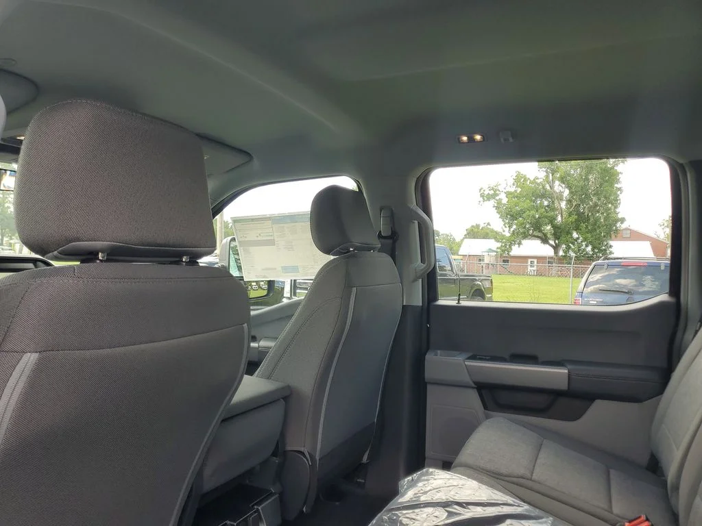2025 Ford F-250 Super Duty XL - Photo 25