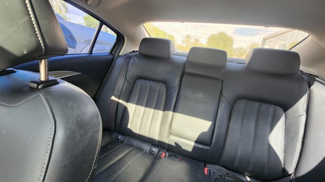 Used 2019 Snowflake White Pearl Mica Mazda Grand Touring Reserve image 4