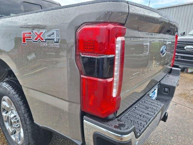 New 2026 Marsh Gray Ford F-250® Lariat® image 28