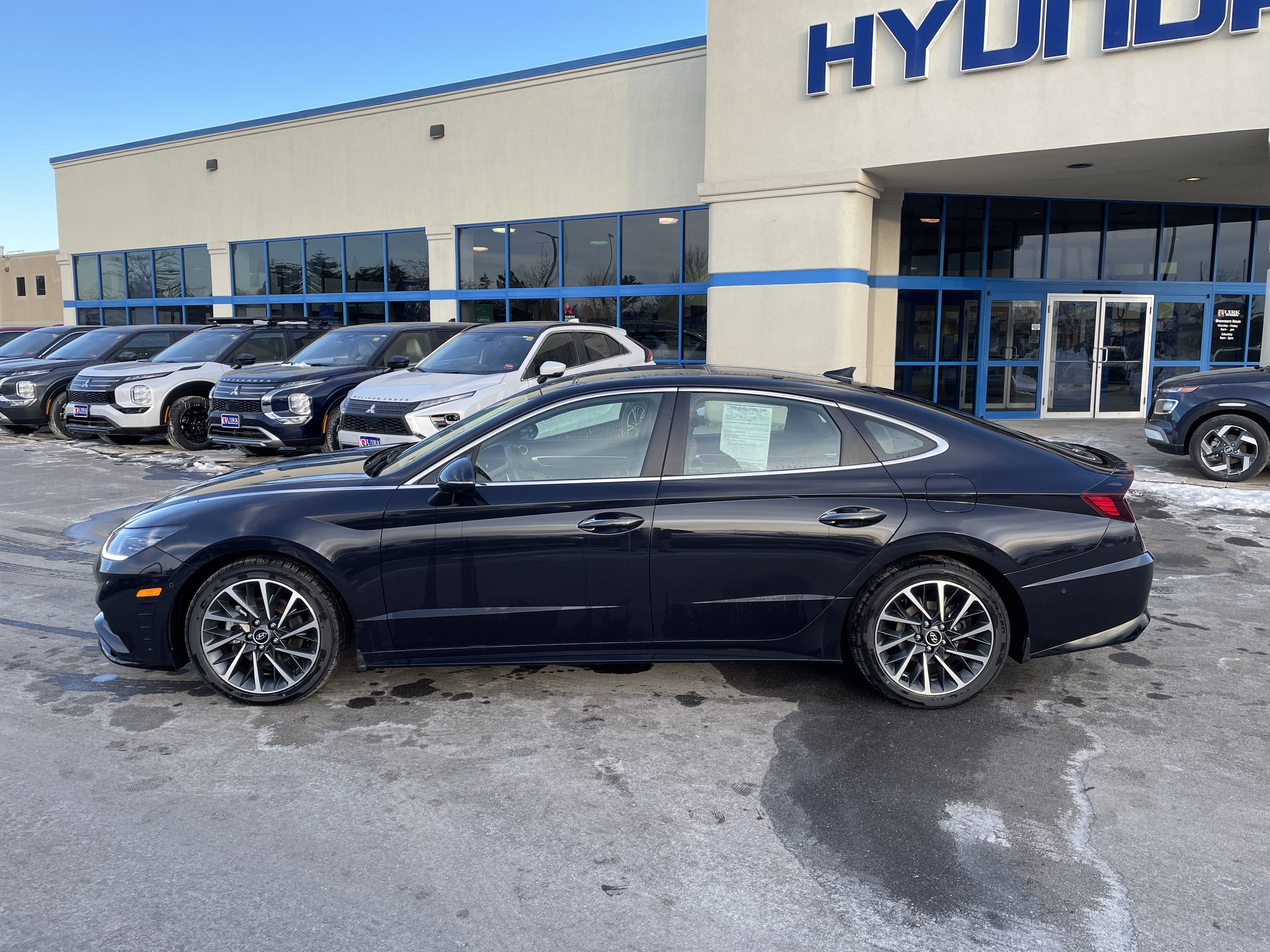 Used 2023 Carbon Blue Hyundai Limited image 2