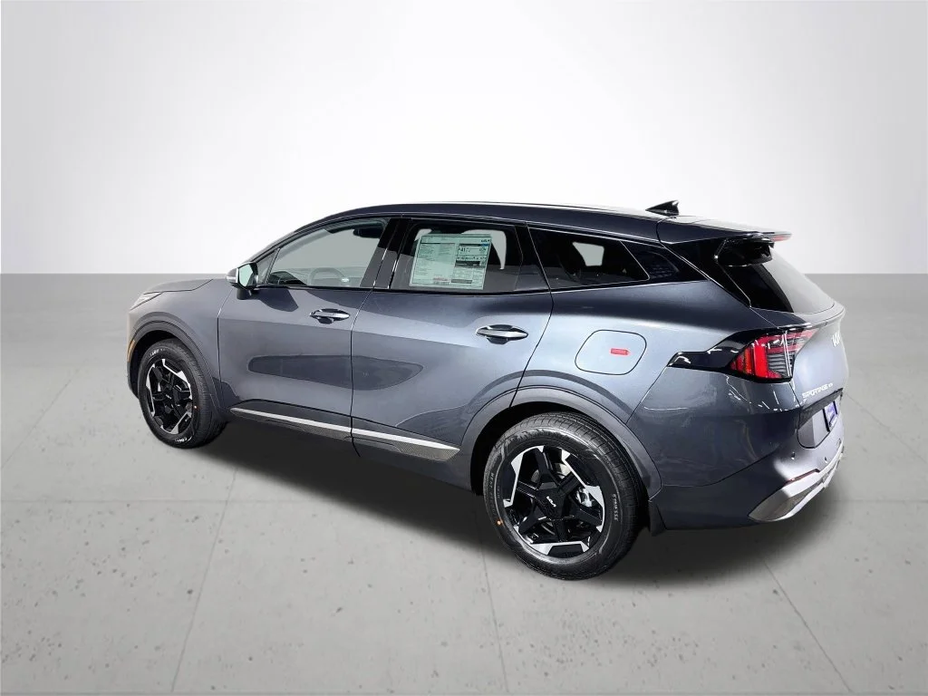 New 2027 Gravity Gray Kia S image 8