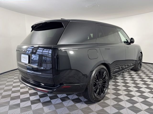 Used 2026 Black Land Rover SE image 7