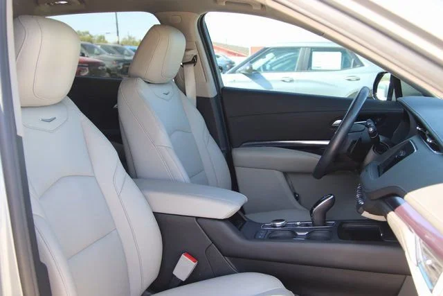 Used 2023 Argent Silver Metallic Cadillac Luxury image 26