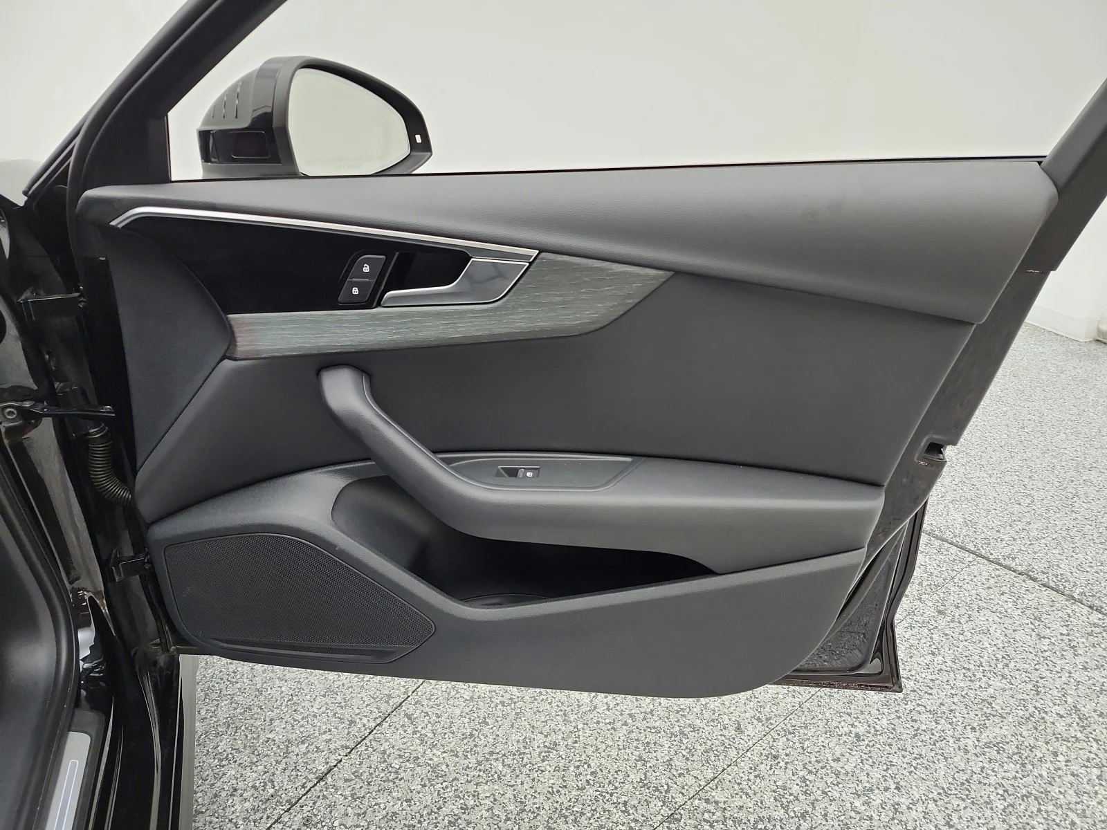 Used 2023 Mythos Black Metallic Audi S line Premium image 20