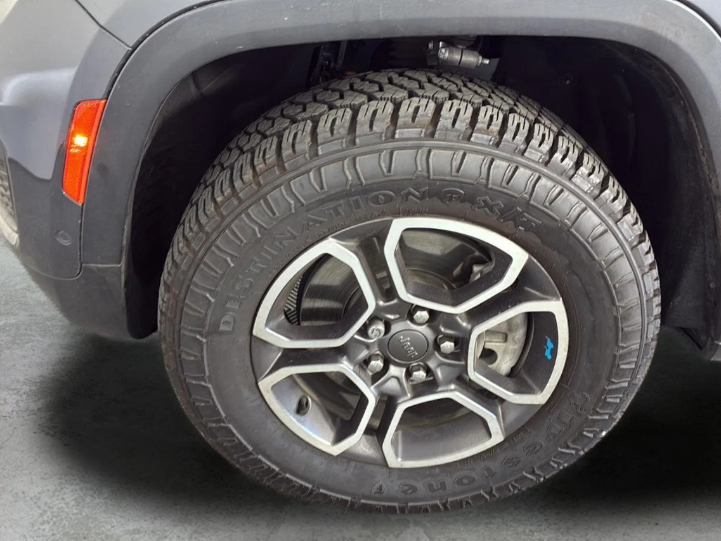 Used 2023 Baltic Gray Metallic Clearcoat Jeep Trailhawk image 16