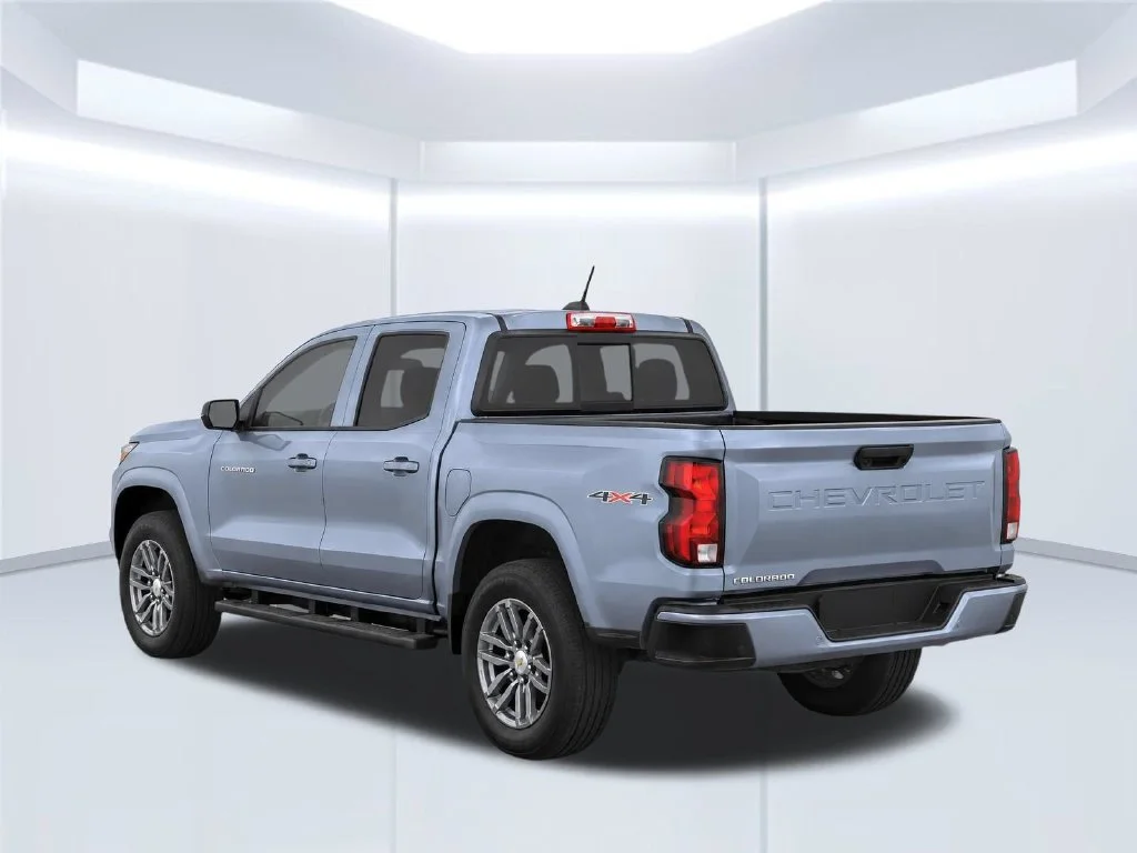 New 2026 Gray Chevrolet LT image 5