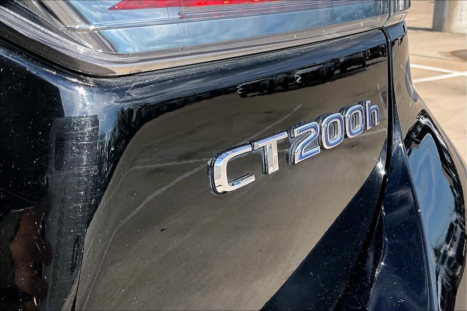 Used 2013 Obsidian Lexus Hybrid image 9