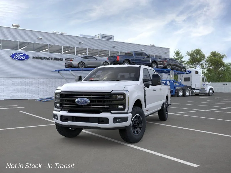 New 2026 Star White Metallic Tri-Coat Ford Platinum image 2
