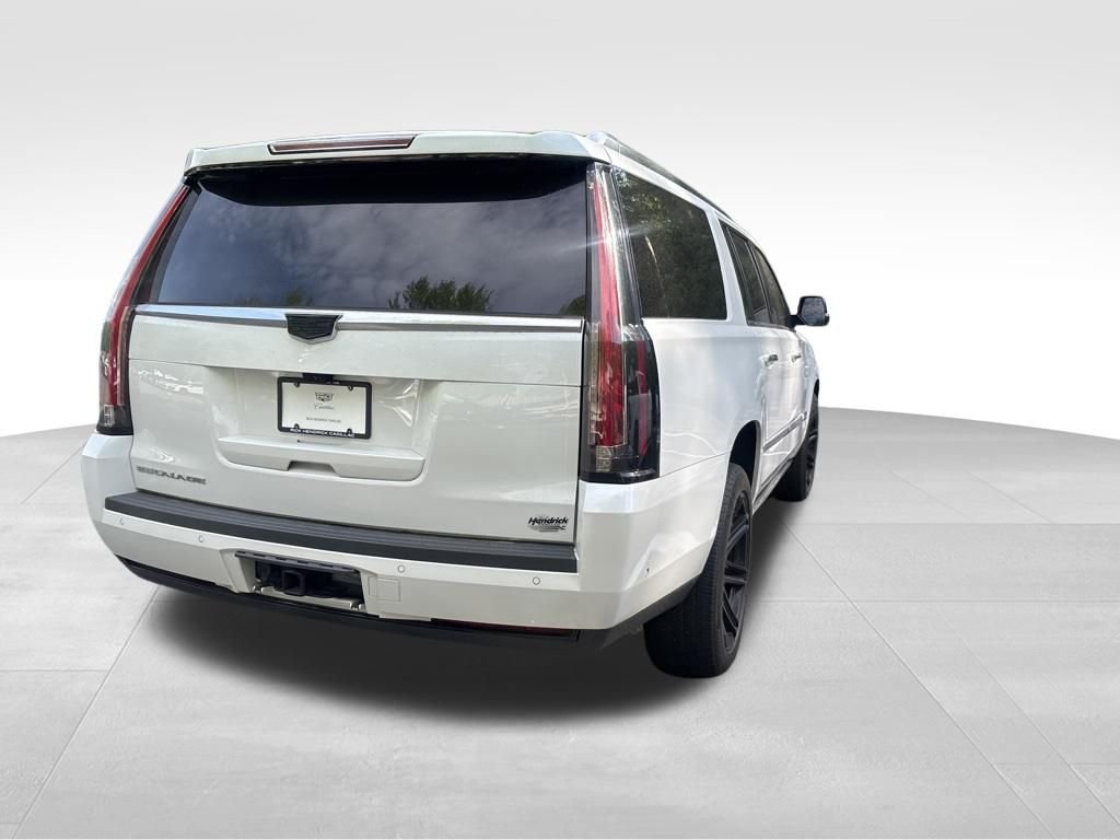 Used 2020 White Cadillac Premium image 15