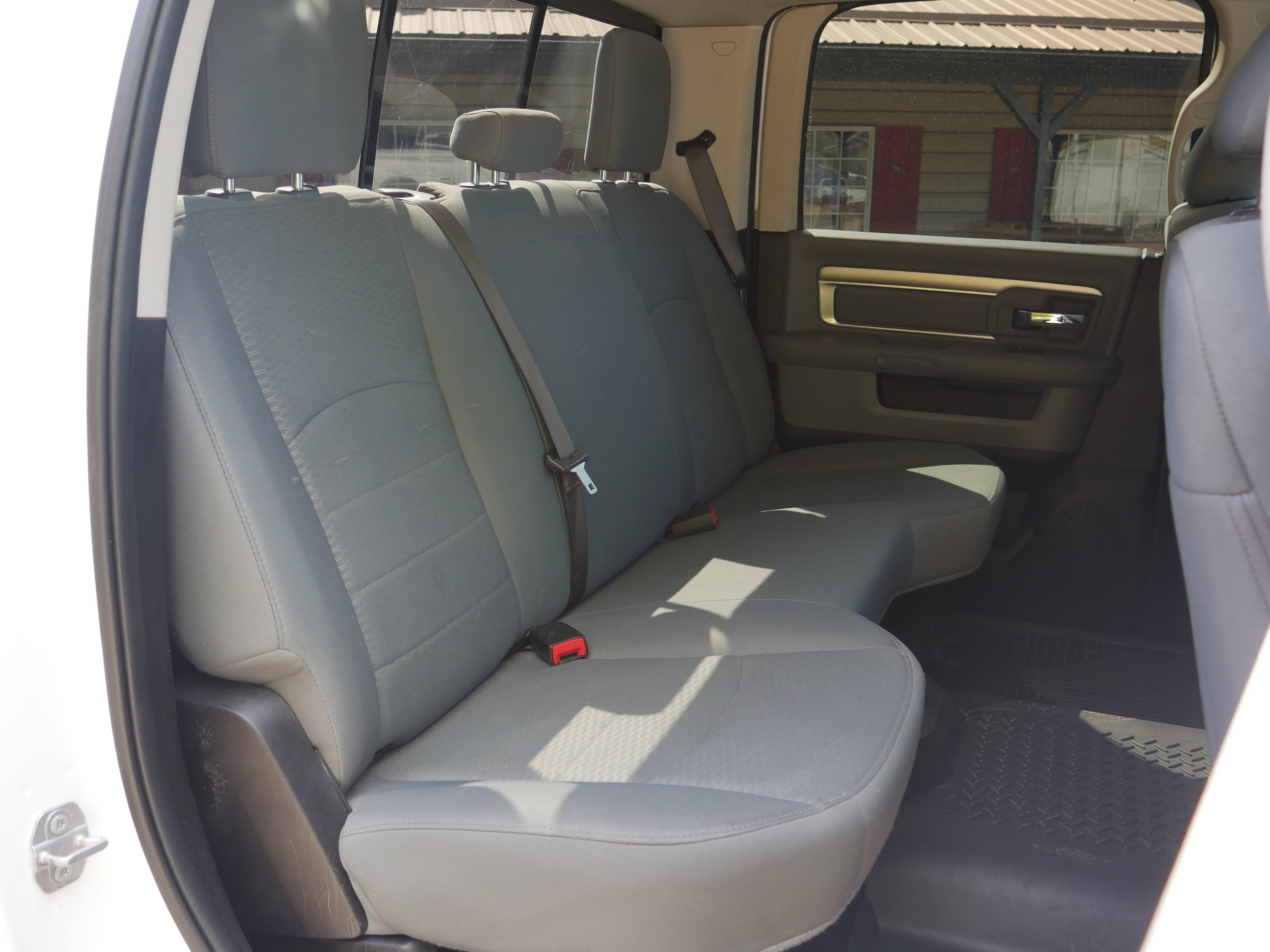 Certified Used 2018 Bright White Clearcoat Ram SLT image 26