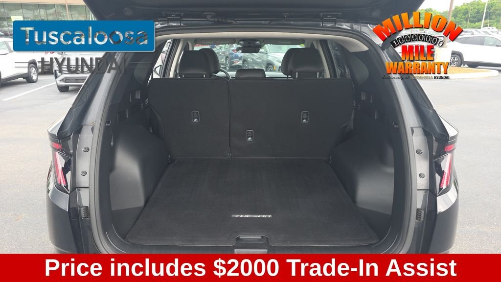 Used 2024 Black Hyundai SEL image 10