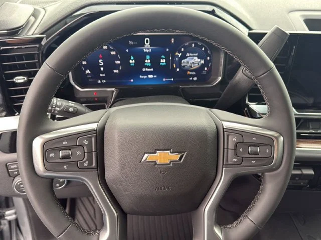 New 2026 Sterling Gray Metallic Chevrolet LT image 28