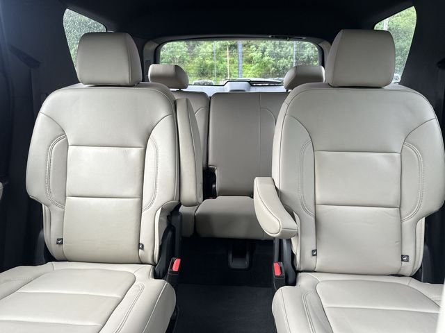 Used 2023 White Chevrolet LT Leather image 27