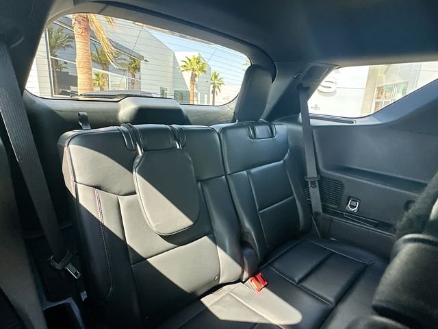 Certified Used 2025 Carbonized Gray Metallic Ford ST-Line image 28