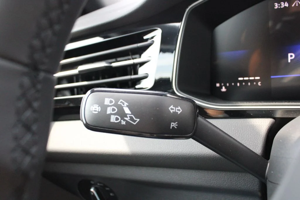 New 2026 Silver Volkswagen 1.5T Sport image 11