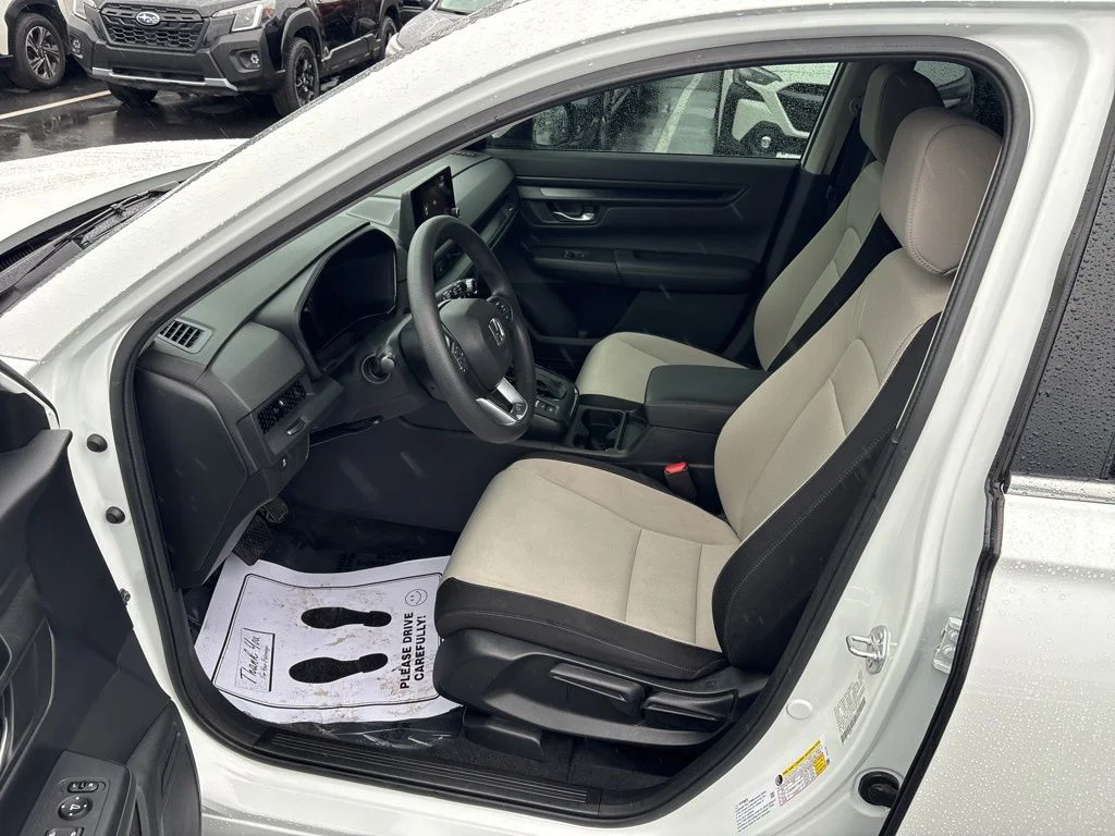 Used 2023 White Honda LX image 16