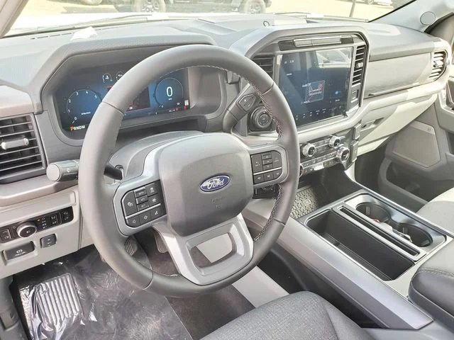 2025 Ford F-150 XLT - Photo 14