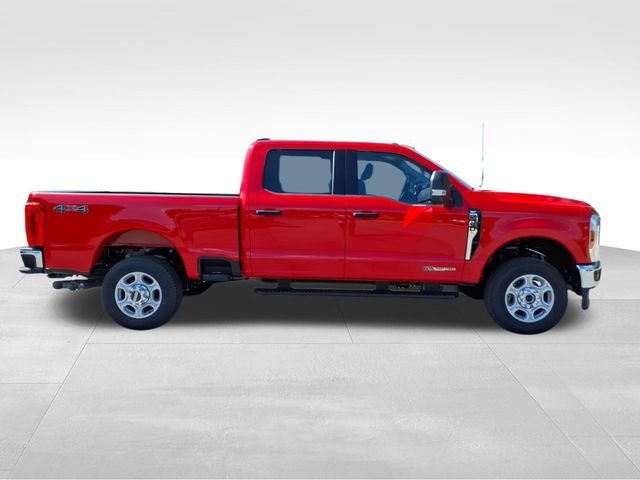 New 2026 Race Red Ford XLT image 14