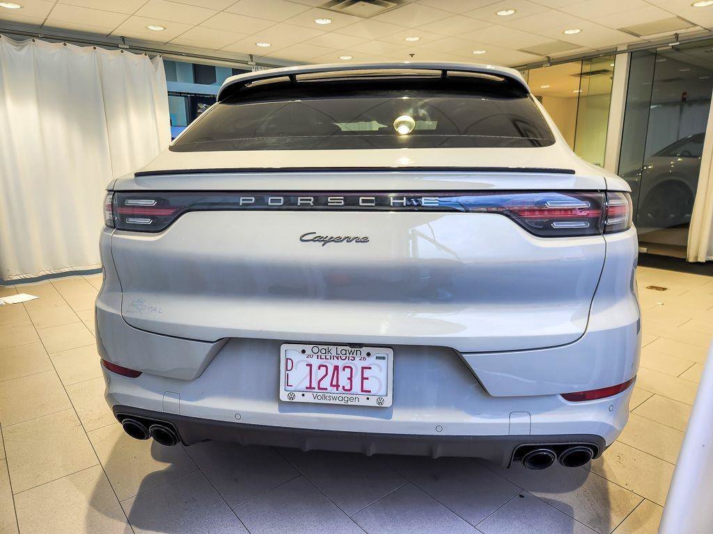 2023 Porsche Cayenne Coupe Platinum Edition - Photo 4