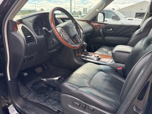 Used 2017 Black INFINITI Limited image 18