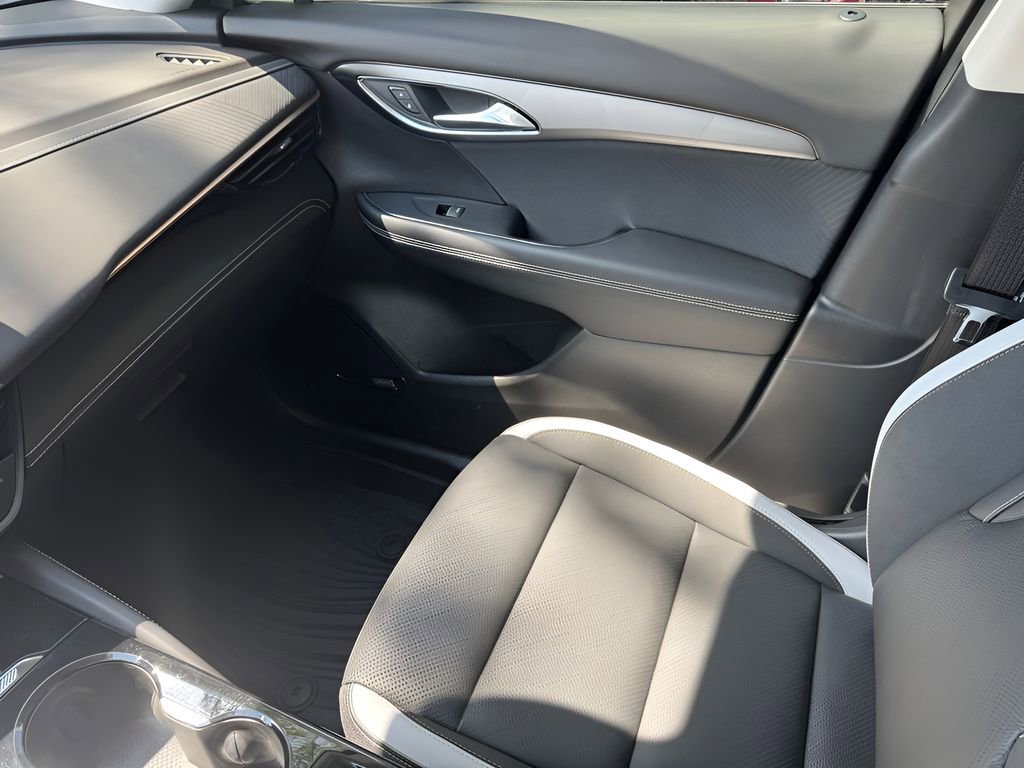 2026 Buick Envision Sport Touring - Photo 20