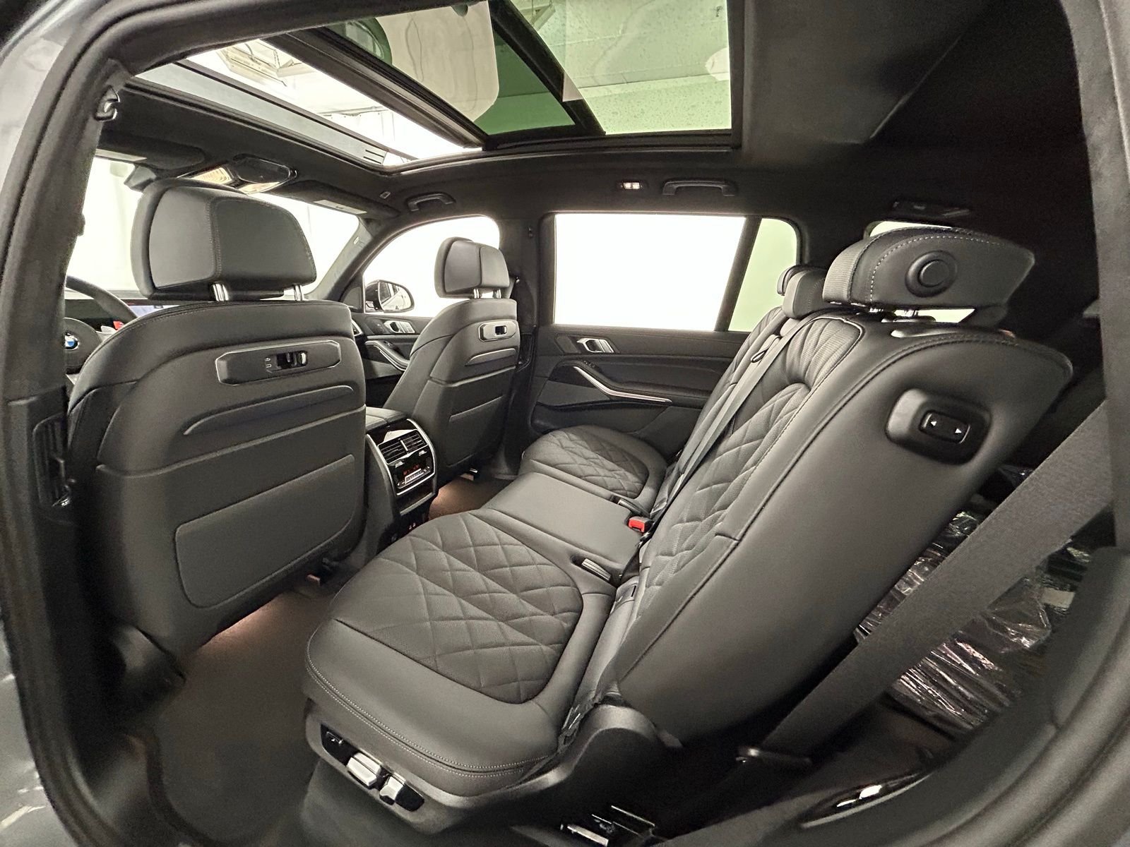 New 2026 Skyscraper Grey Metallic BMW xDrive40i image 56