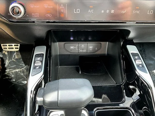 Certified Used 2024 Gray Kia X-Line SX Prestige image 21