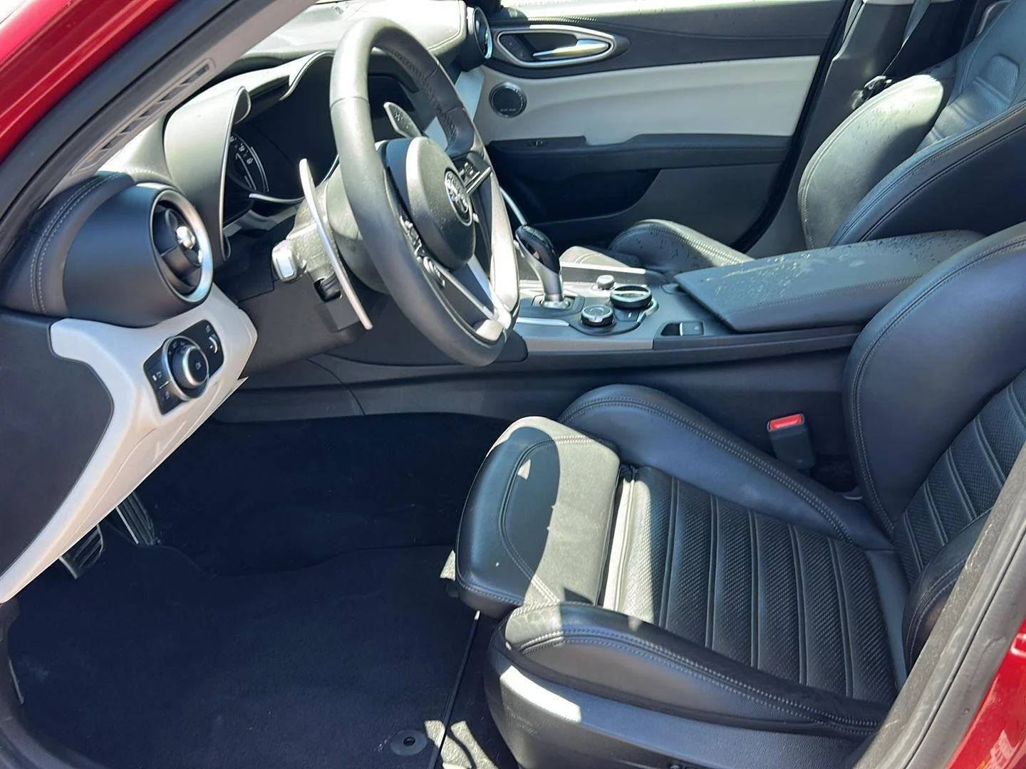 Used 2019 ROSSO COMPETIZIONE TRI-COAT Alfa Romeo TI image 10