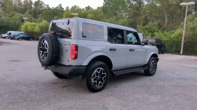 New 2026 Avalanche Gray Ford Outer Banks® image 93
