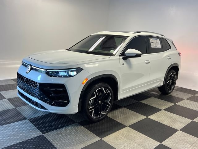 New 2026 White Volkswagen 2.0T SEL R-Line Turbo image 3