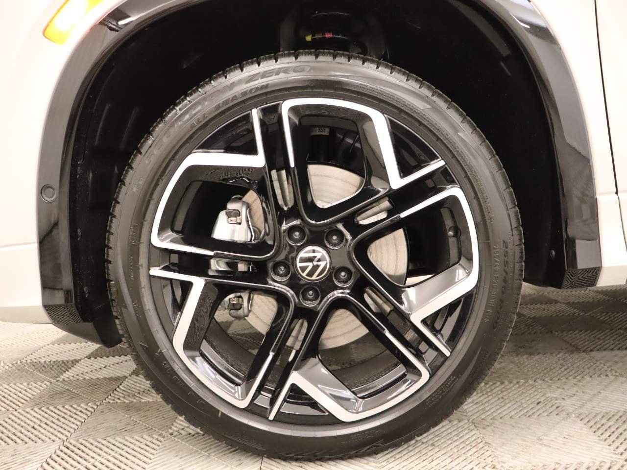 New 2026 Sandstone Volkswagen SEL R-Line Turbo 4Motion image 6