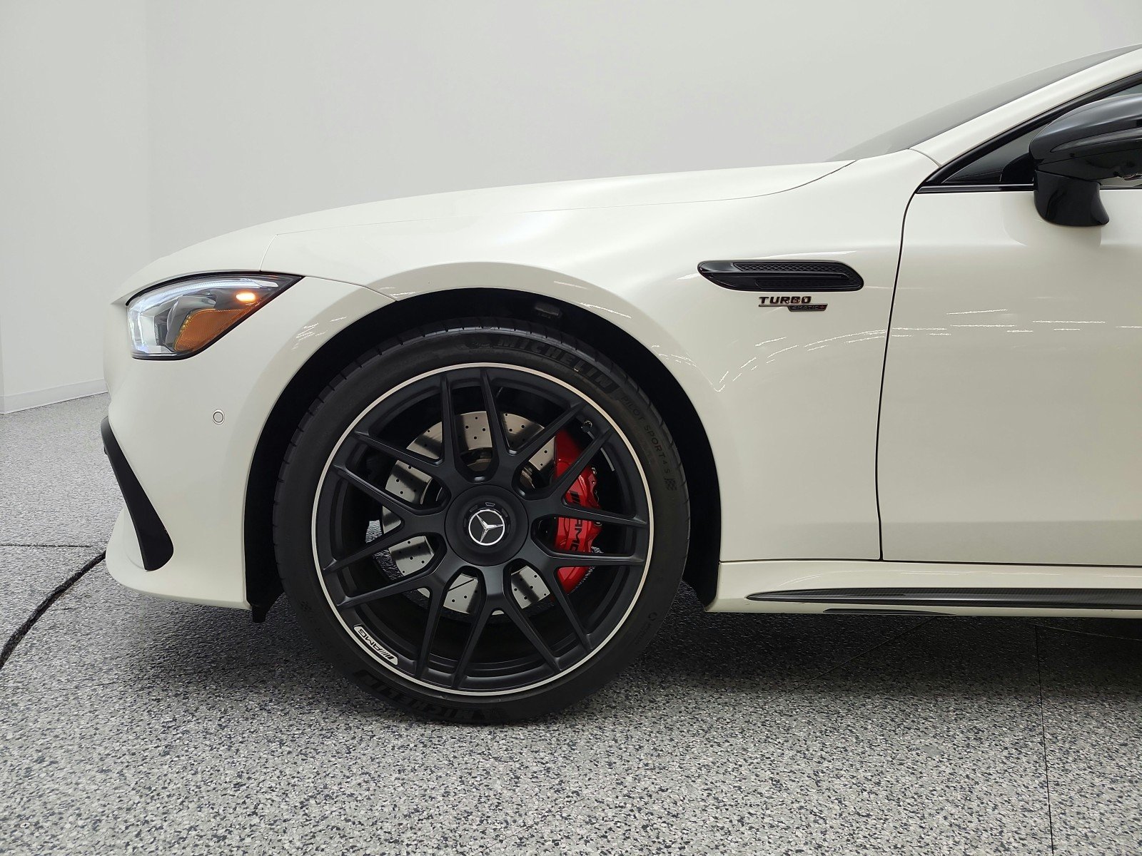 Certified Used 2022 MANUFAKTUR Diamond White Metallic Mercedes-Benz AMG® GT 53 image 22