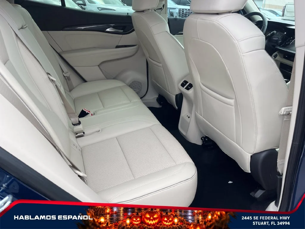 Used 2022 SAPPHIRE METALLIC Buick Essence image 17