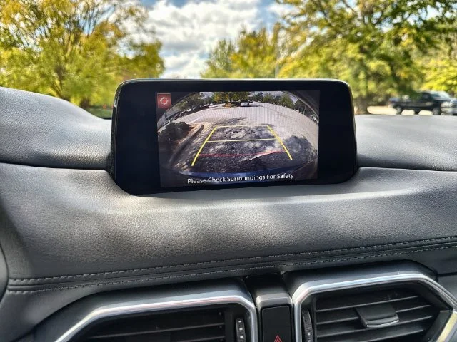 Used 2018 Blue Mazda Touring image 17