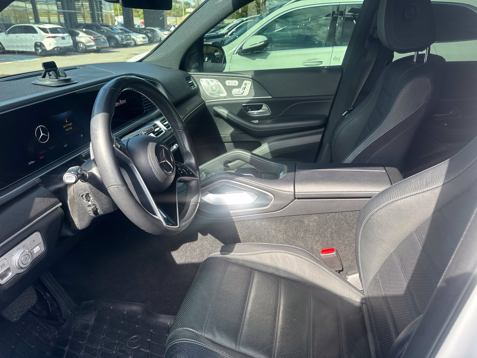 Certified Used 2024 Polar White Mercedes-Benz GLE 350 image 6