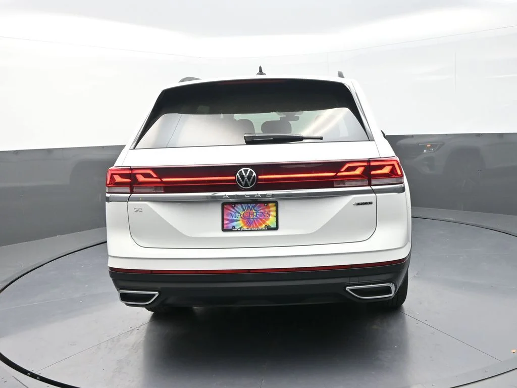 2026 Volkswagen Atlas SE - Photo 9
