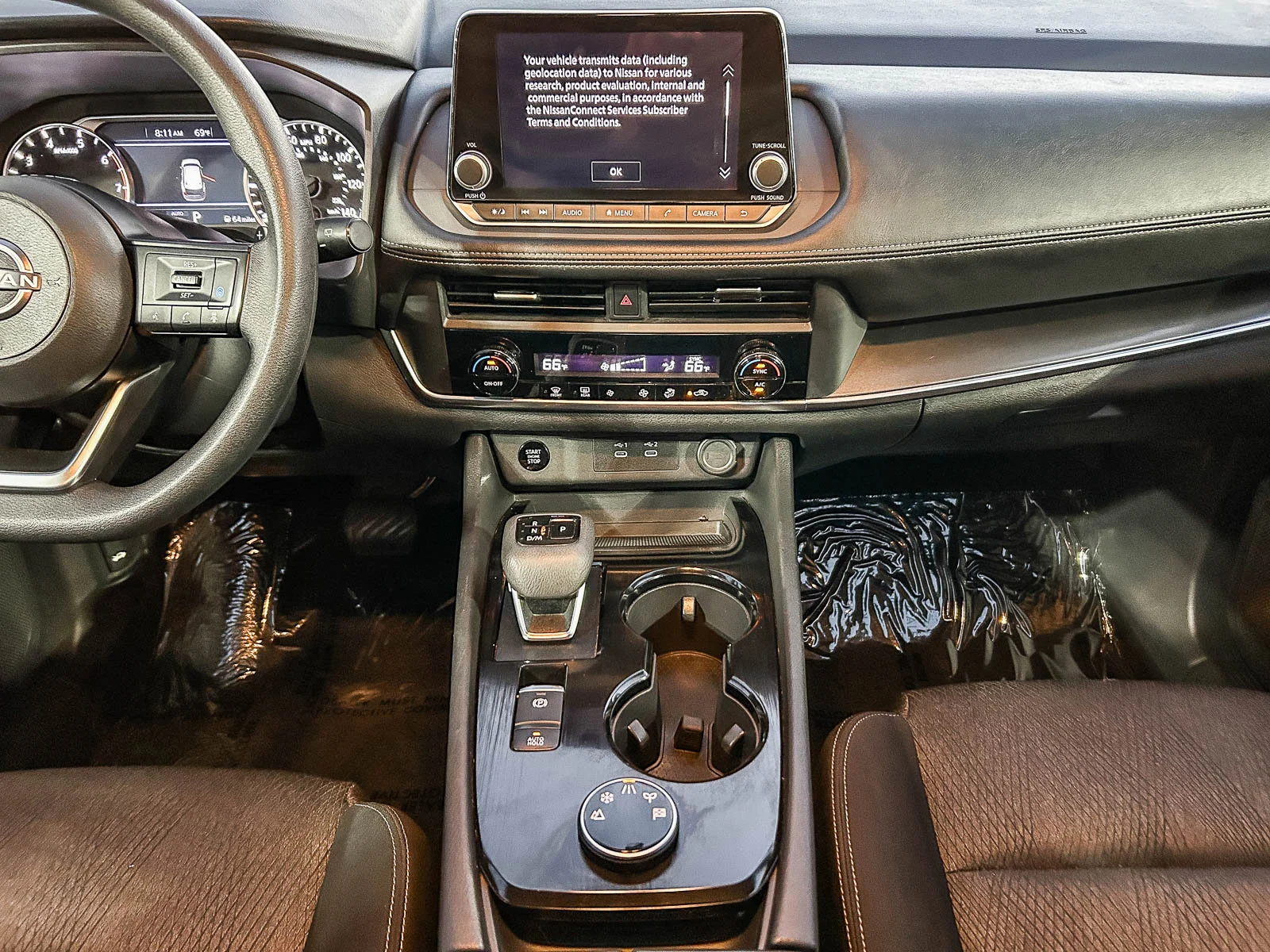 Used 2024 Brilliant Silver Metallic Nissan SV image 17