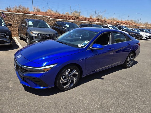 2025 Hyundai Elantra Hybrid Limited