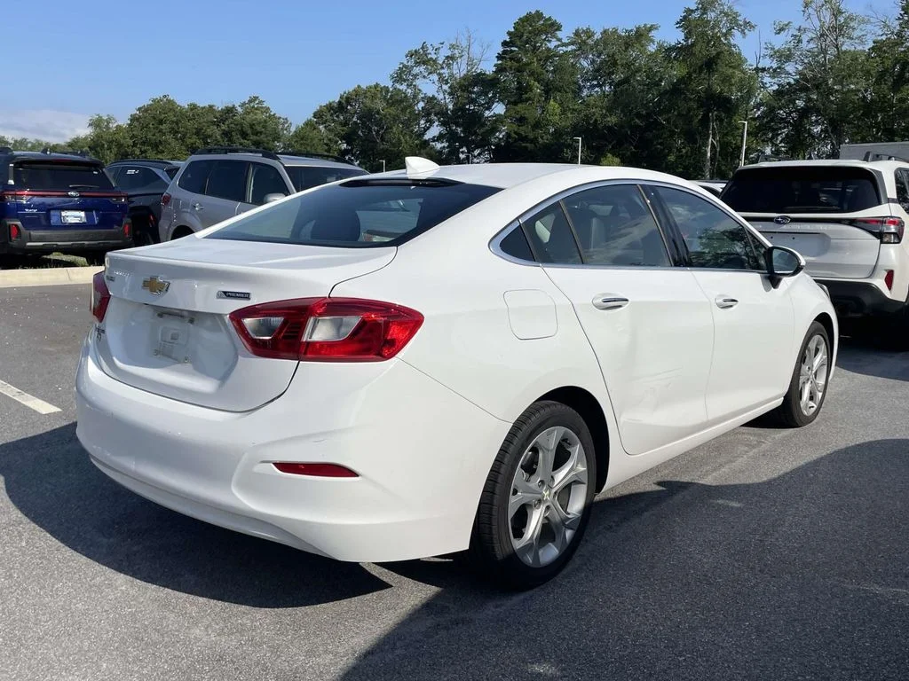 Used 2017 Summit White Chevrolet Premier image 4