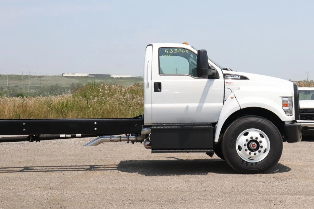 New 2027 White Ford Base Chassis Cab image 9