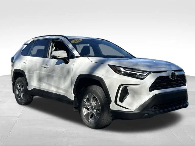 Used 2024 White Toyota XLE image 14
